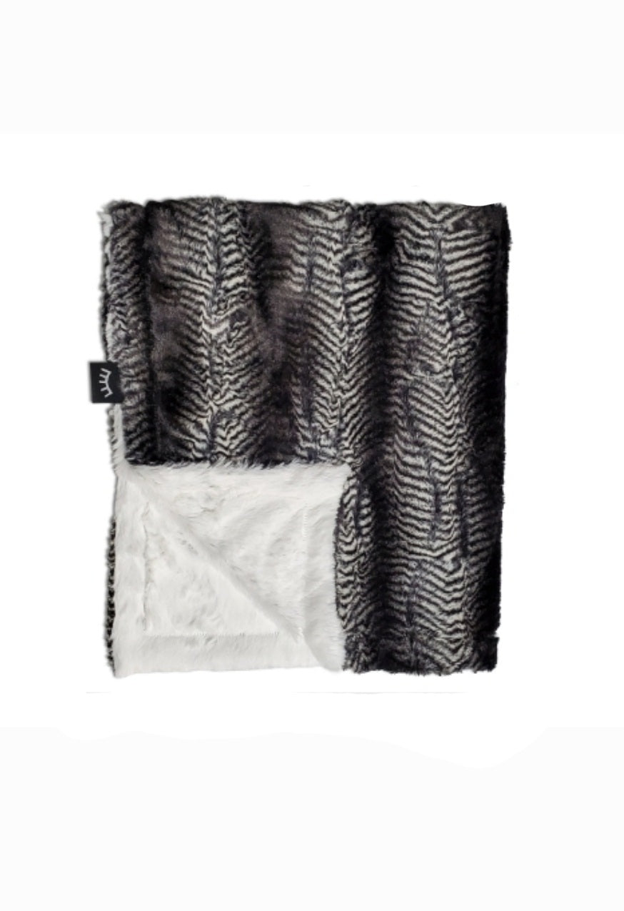 Elegant Black Cream Minky Blanket