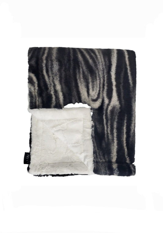 Fluffy Marble Black Minky Blanket