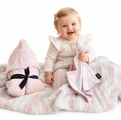 Raya Gift Set
